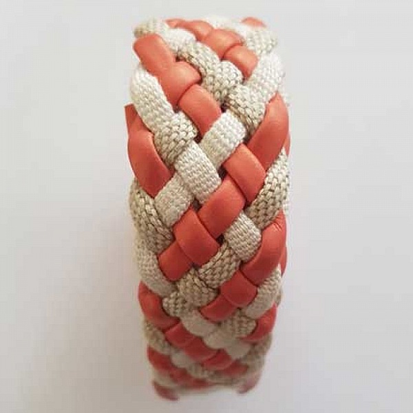 0.50 m&egrave;tre cuir tress&eacute; n&deg;45 30 mm