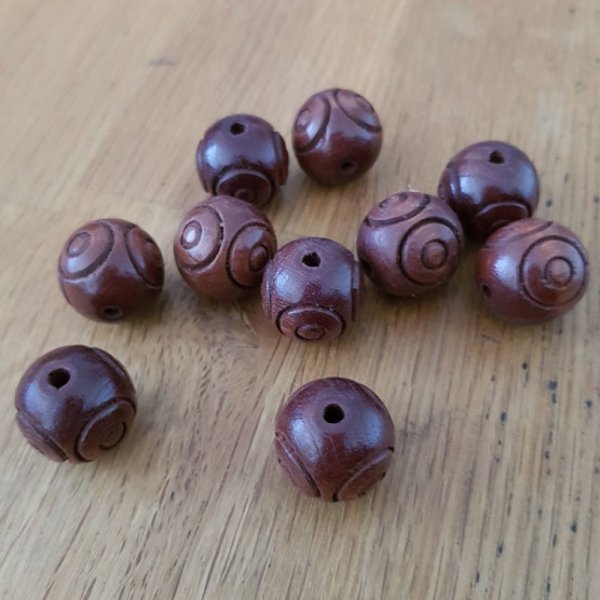 10 Perlen rund 18/18 mm Nr. 01