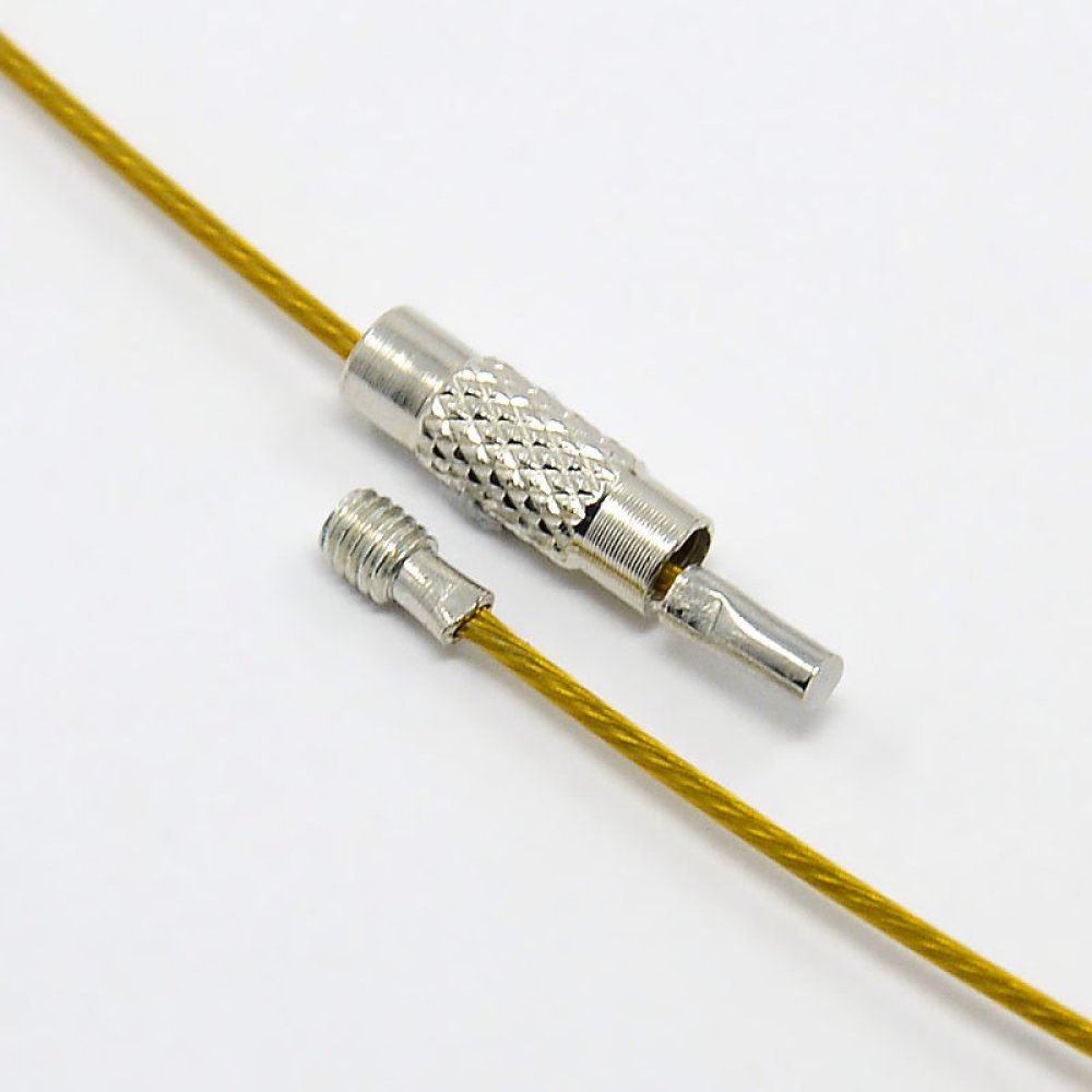 1 Halsband mit starrem Draht, goldfarben, Schraubverschluss Nr. 01