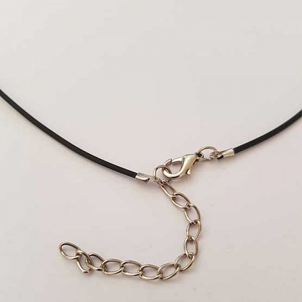 1 Halsband 48 cm PVC rund 1.5 mm Karabinerverschluss