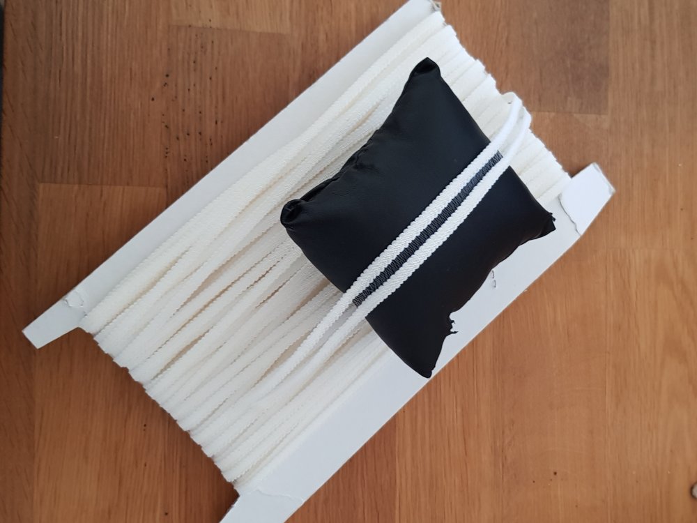 Meterware Elastisches Gummiband weiß Phantasie 15 mm 02
