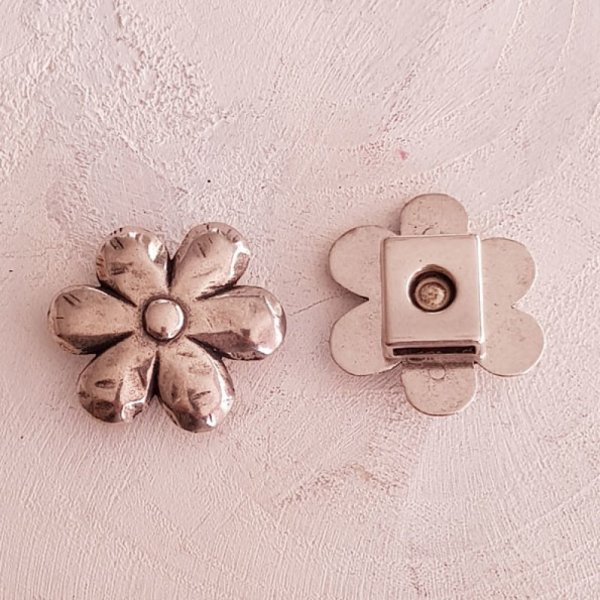 Zamak-Ring f&uuml;r Leder 10 mm Nr. 01