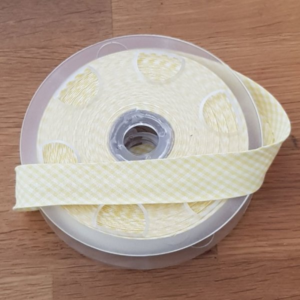 Bias Vichykaro gelb Volltextil 1 Meter Hals 09