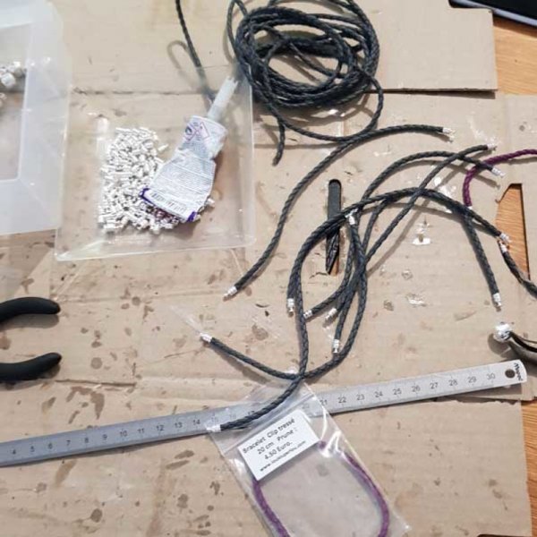 Europ&auml;isches geflochtenes Clip-Armband Uni 01 VON 15 BIS 23 CM Elfenbein