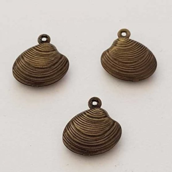 Breloque Coquillage Mer N&deg;04 Bronze