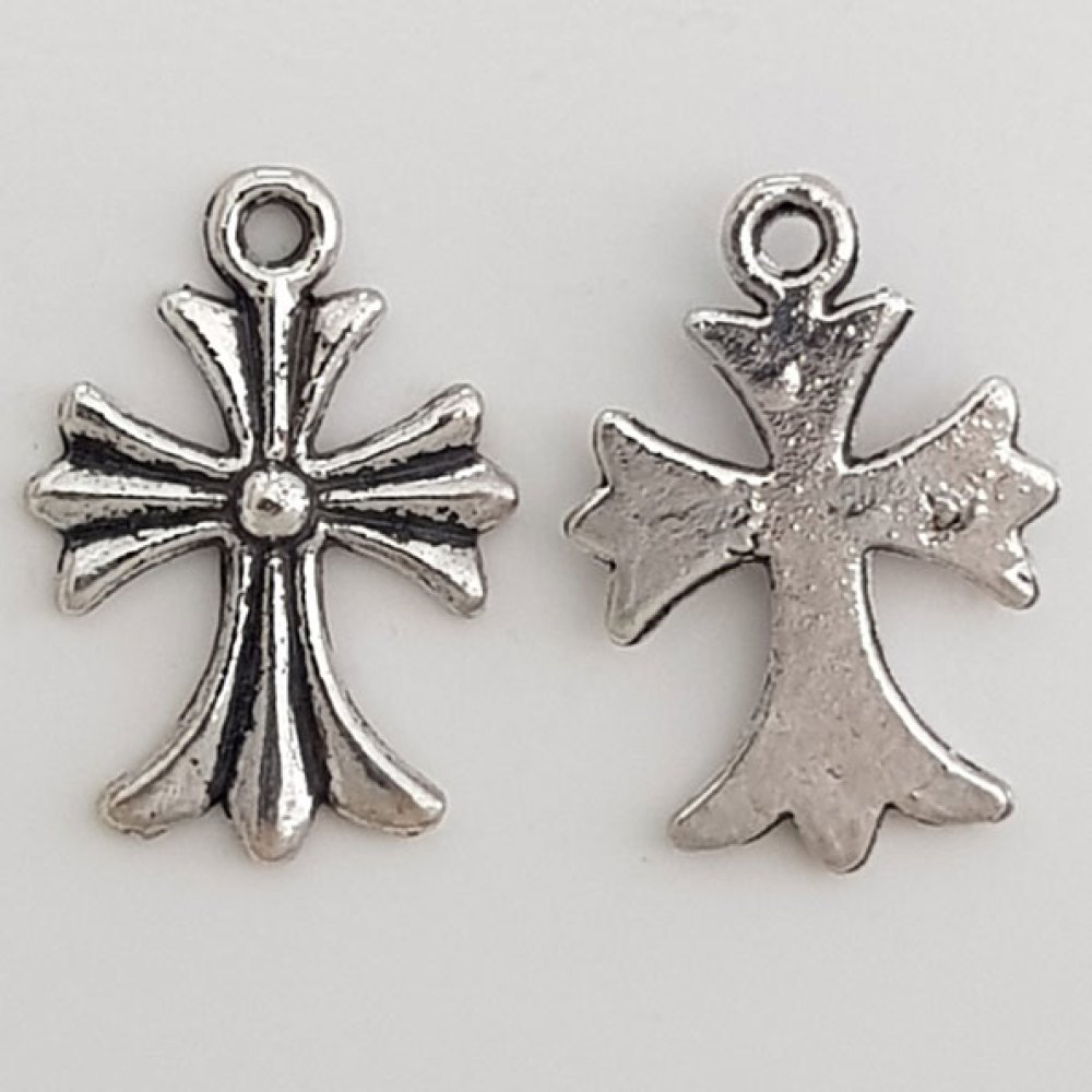 Kreuz Charm N°02 Silber