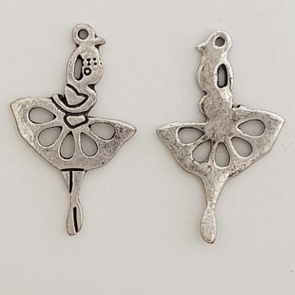 T&auml;nzerin Charm Nr. 04