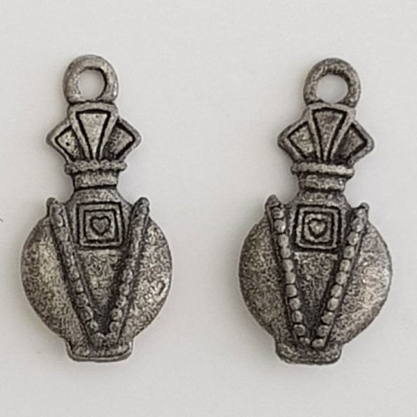 Charm Parfumflakon N&deg;02 Mattsilber