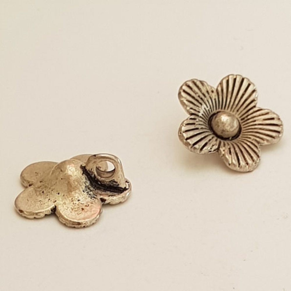 Blume Metall Charm Nr. 041 Silber