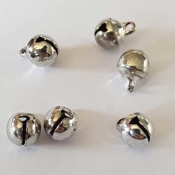 Breloque Grelot Argent Vieilli 6 x 8 mm N&deg;20