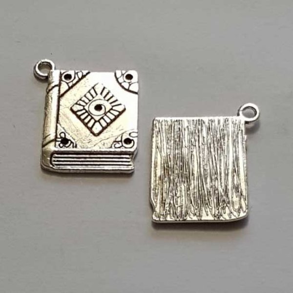 Charm Anh&auml;nger Buch Rautenmuster in der Mitte Nr. 03