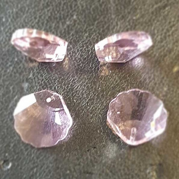 Charm Anh&auml;nger aus facettiertem Glas Muschel Nr. 01-01