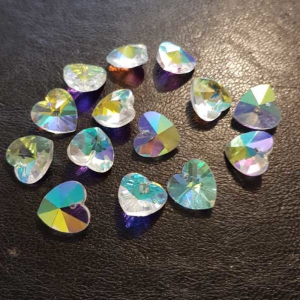 Glas Charm Anh&auml;nger facettiert Herz Nr. 01-03