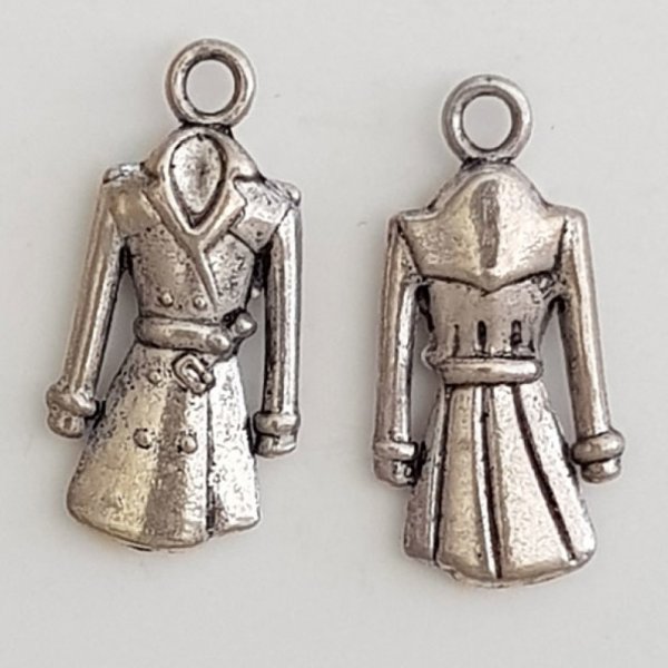 Charm Kleidungsst&uuml;ck Mantel N&deg;02 de Pluie Silber.