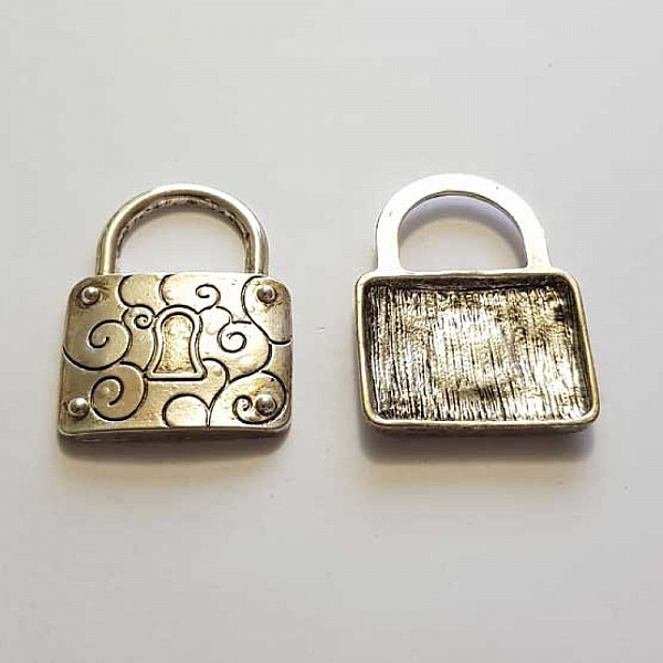 Breloque cadenas serrure N&deg;17