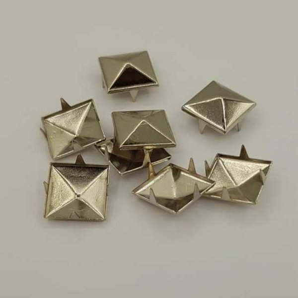 Clous rivet &agrave; griffes Carr&eacute; 12 mm Argent 20 pi&egrave;ces