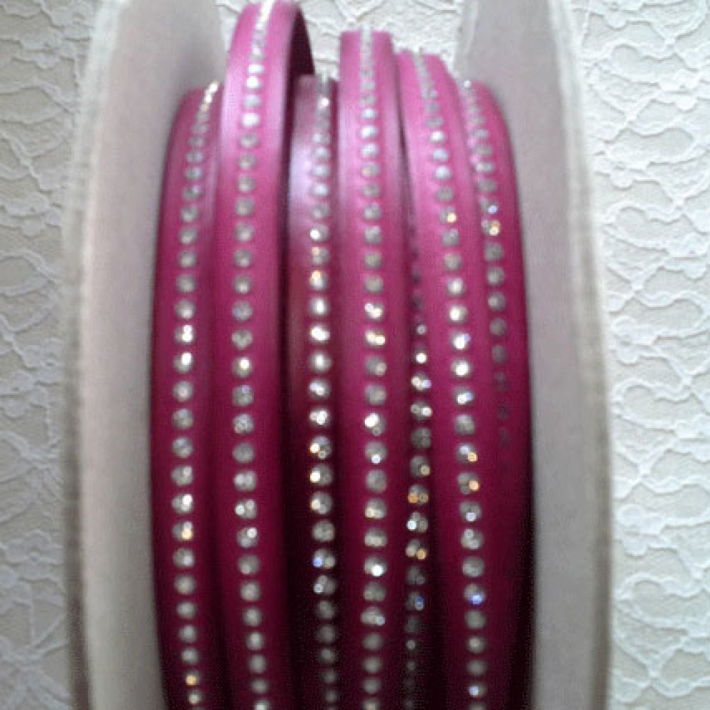 DD-Fuxia-Leder mit 10 mm Swarovski-Strass pro 20 cm