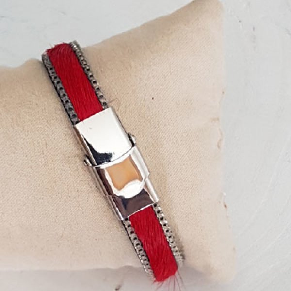 Flaches rotes Kalbsleder 10 mm pro 20 cm Haut und Kette