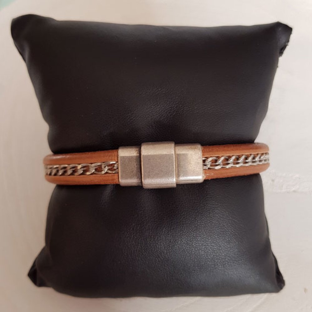 10 mm Natural Regaliz-Leder mit Silberkette pro 20 cm