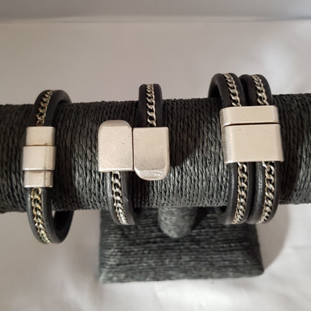 Leder Régaliz Schwarz 10 mm mit Kette Silber pro 20 cm