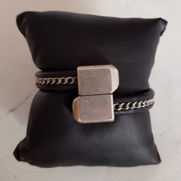 Leder R&eacute;galiz Schwarz 10 mm mit Kette Silber pro 20 cm