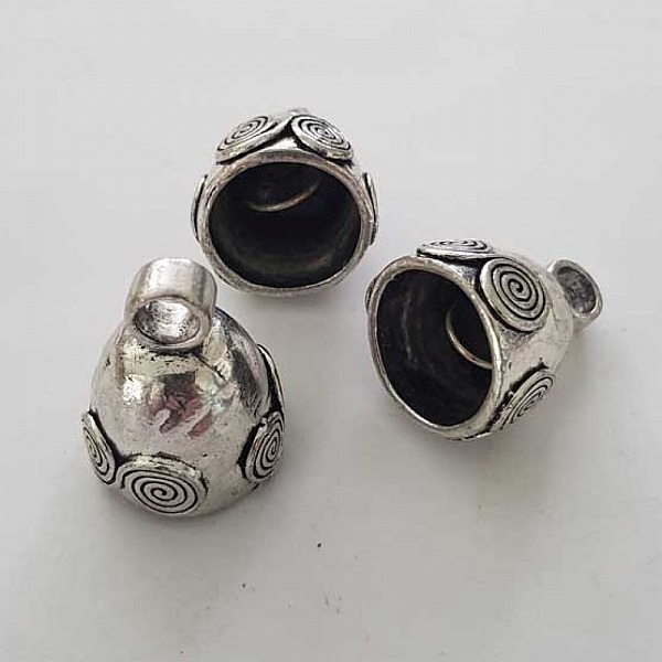 Embout &agrave; coller N&deg;13 Argent 28 x 22 mm