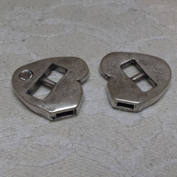 Verschluss 06 mm f&uuml;r die Herstellung von Lederarmb&auml;ndern.