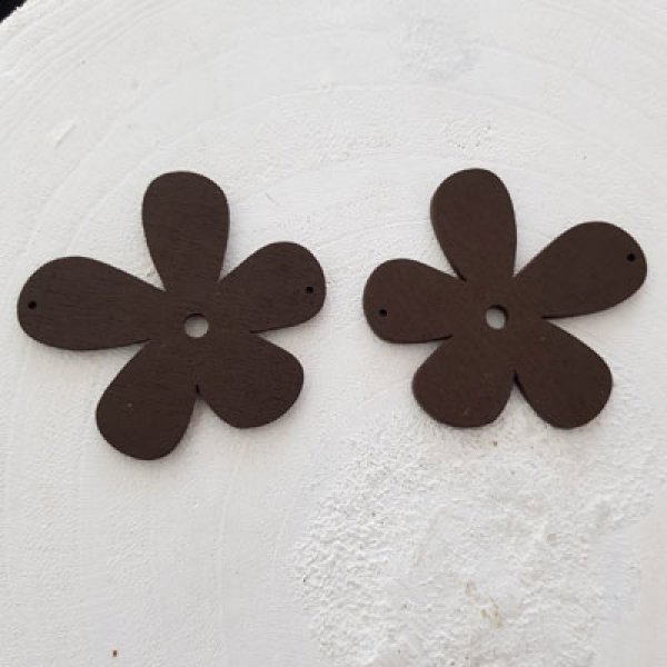 Blume Holz Anh&auml;nger oder Stecker 57 mm Braun