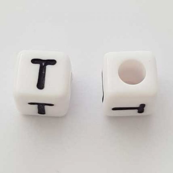 Perle Carr&eacute; Lettre T Blanc Noir 8mm