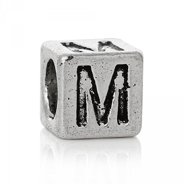Perle carr&eacute; charms alphabet N&deg;01 lettre M m&eacute;tal argent&eacute; 7x7 mm