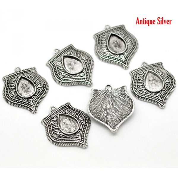 Halter Cabochon Goutte N&deg;01 Silber alt