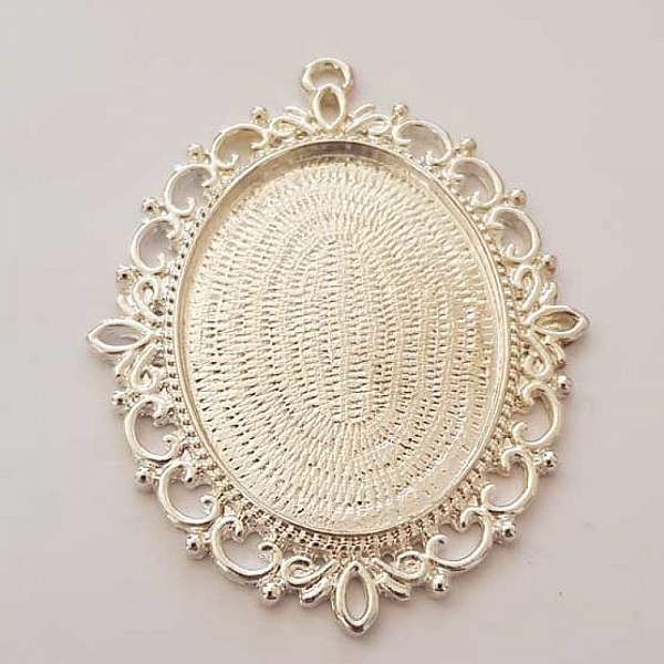 Support cabochon Ovale de 40 X 30 mm Argent N&deg;01