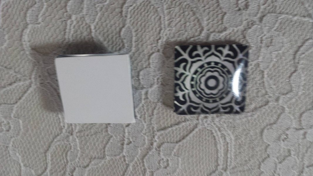 quadratischer Glas-Cabochon 25mm 013 