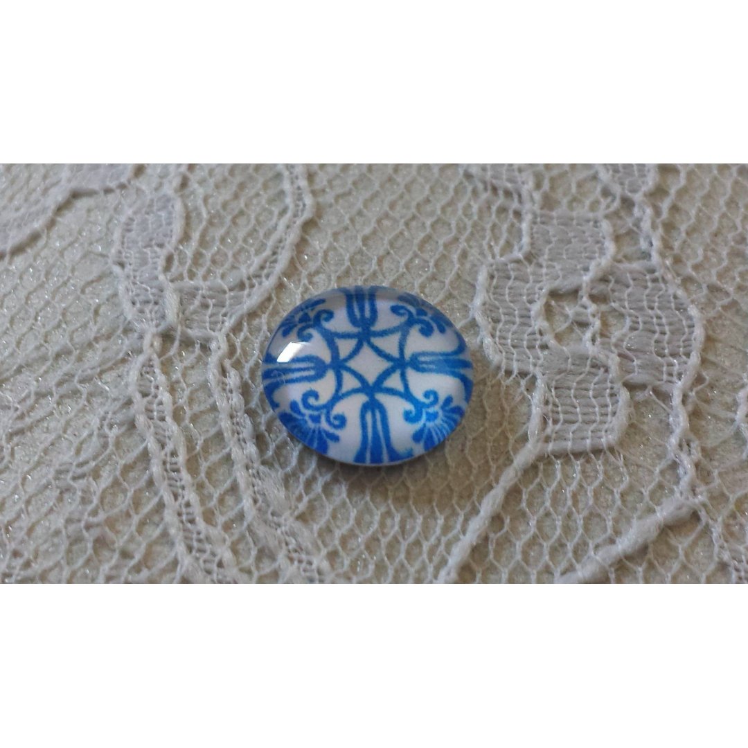 runder Glas-Cabochon 12mm Blume blau 035 