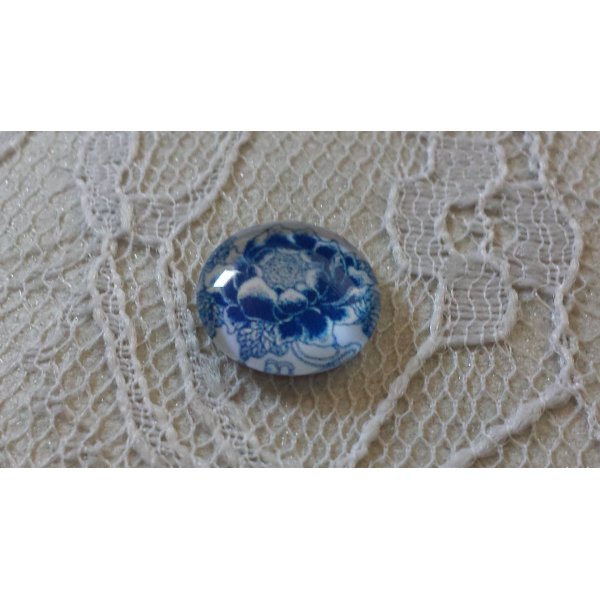 runder Glas-Cabochon 12mm Blume blau 034 