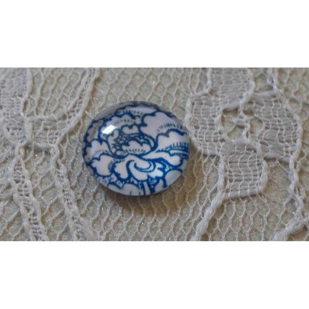 runder Glas-Cabochon 12mm Blume blau 021 