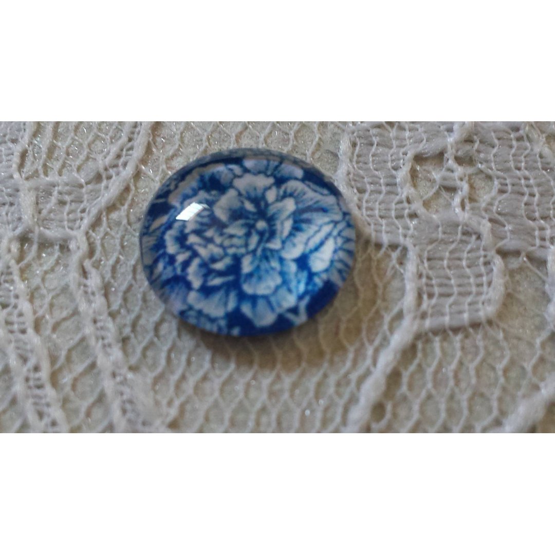 runder Glas-Cabochon 12mm Blume blau 019 