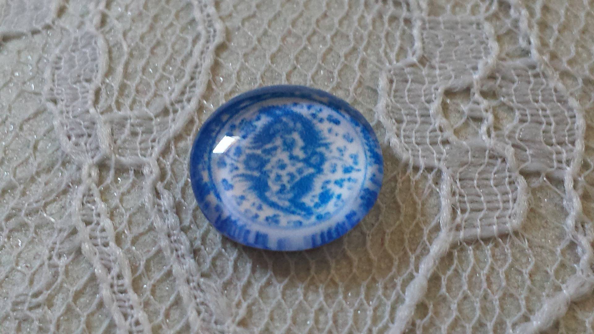 runder Glas-Cabochon 12mm Blume blau 018 