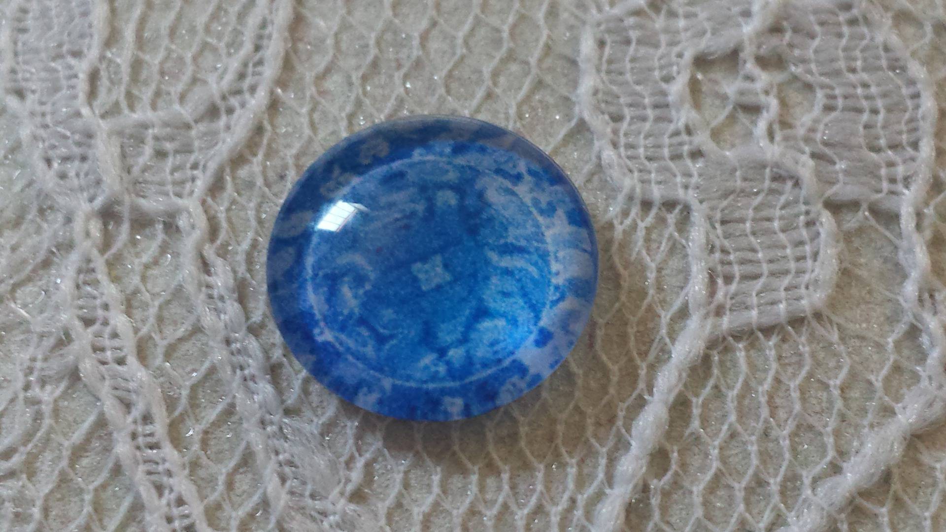 runder Glas-Cabochon 12mm Blume blau 015 