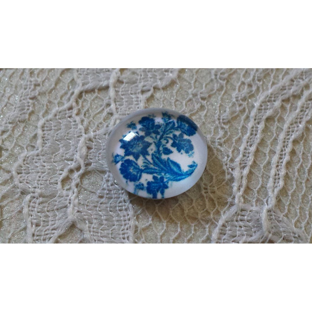 runder Glas-Cabochon 12mm Blume blau 004 