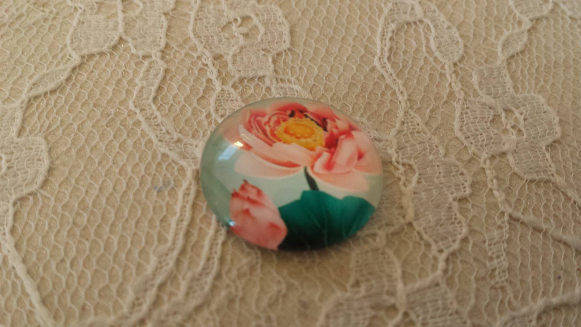 runder Glas-Cabochon 20mm Blume 01-048 