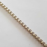 Kette mit quadratischen Maschen 4 mm Silber
