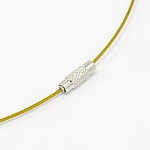 1 Halsband mit starrem Draht grün gelb Schraubverschluss Nr. 01
