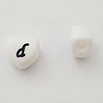 Perle Cœur Lettre D Blanc Noir 11mm