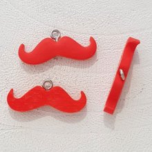 Schnurrbart Charm Anhänger N°05 Rot