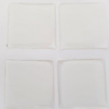 4 selbstklebende Cabochons aus Harz, 20 x 20 mm, transparent