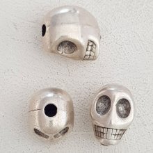 Totenkopf Charm Nr. 25