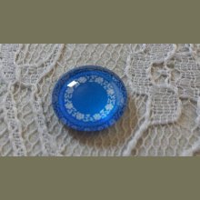 runder Glas-Cabochon 12mm Blume blau 027 