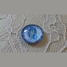 runder Glas-Cabochon 12mm Blume blau 018 