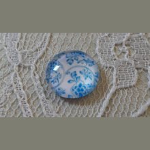 runder Glas-Cabochon 12mm Blume blau 014 